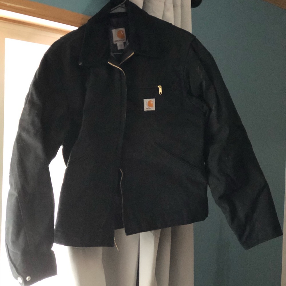 Carhartt black jacket size men’s SMALL
